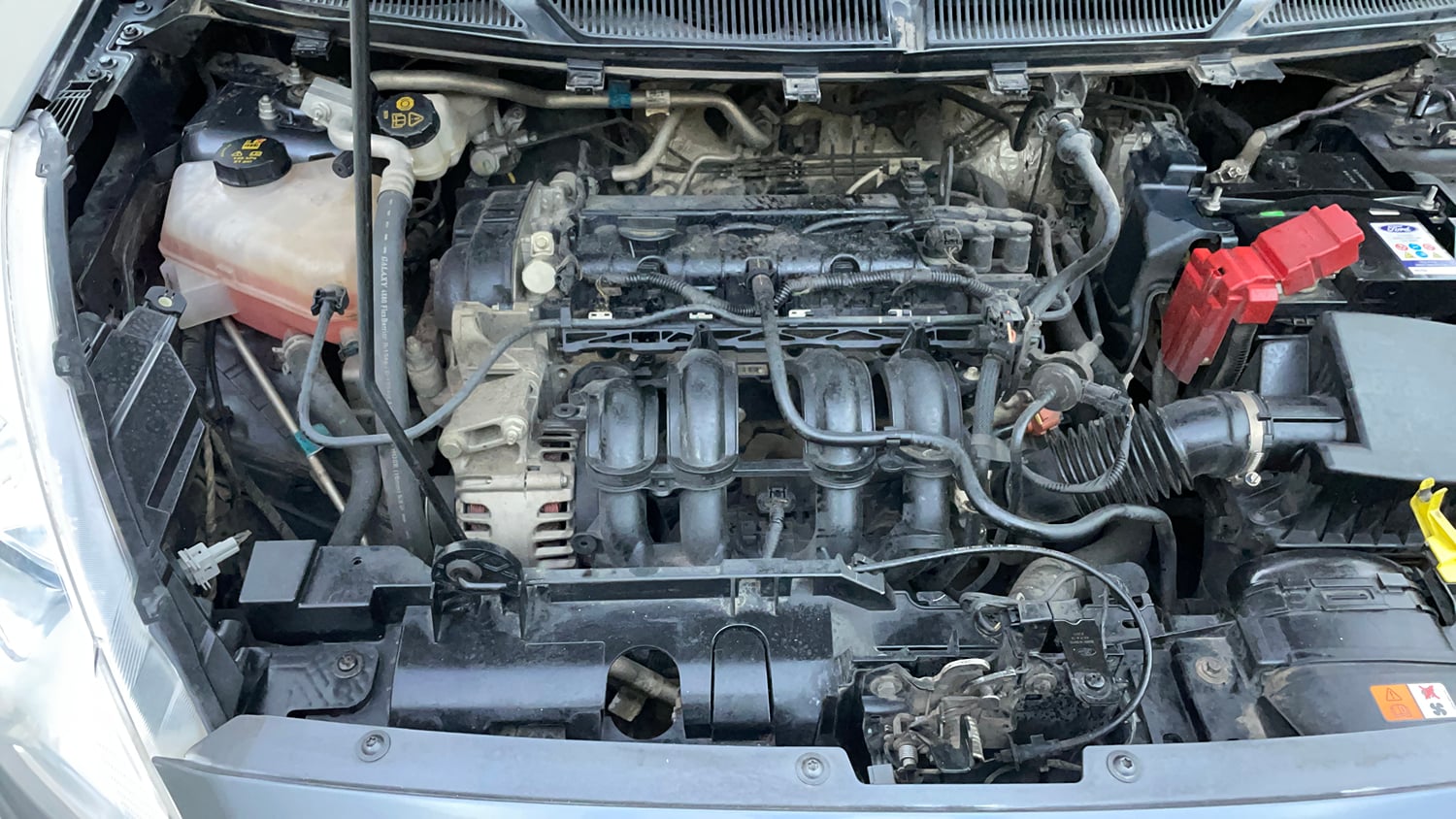 Used 2017 Ford Figo Aspire Titanium 1.2 Ti-VCT Petrol Manual engine ENGINE RIGHT SIDE VIEW