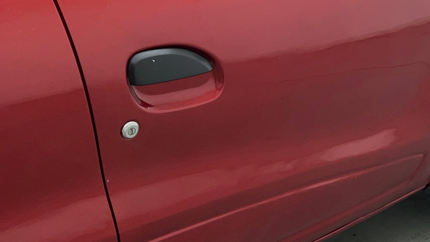 Used 2016 Renault Kwid RXL Petrol Manual dents MINOR DENT