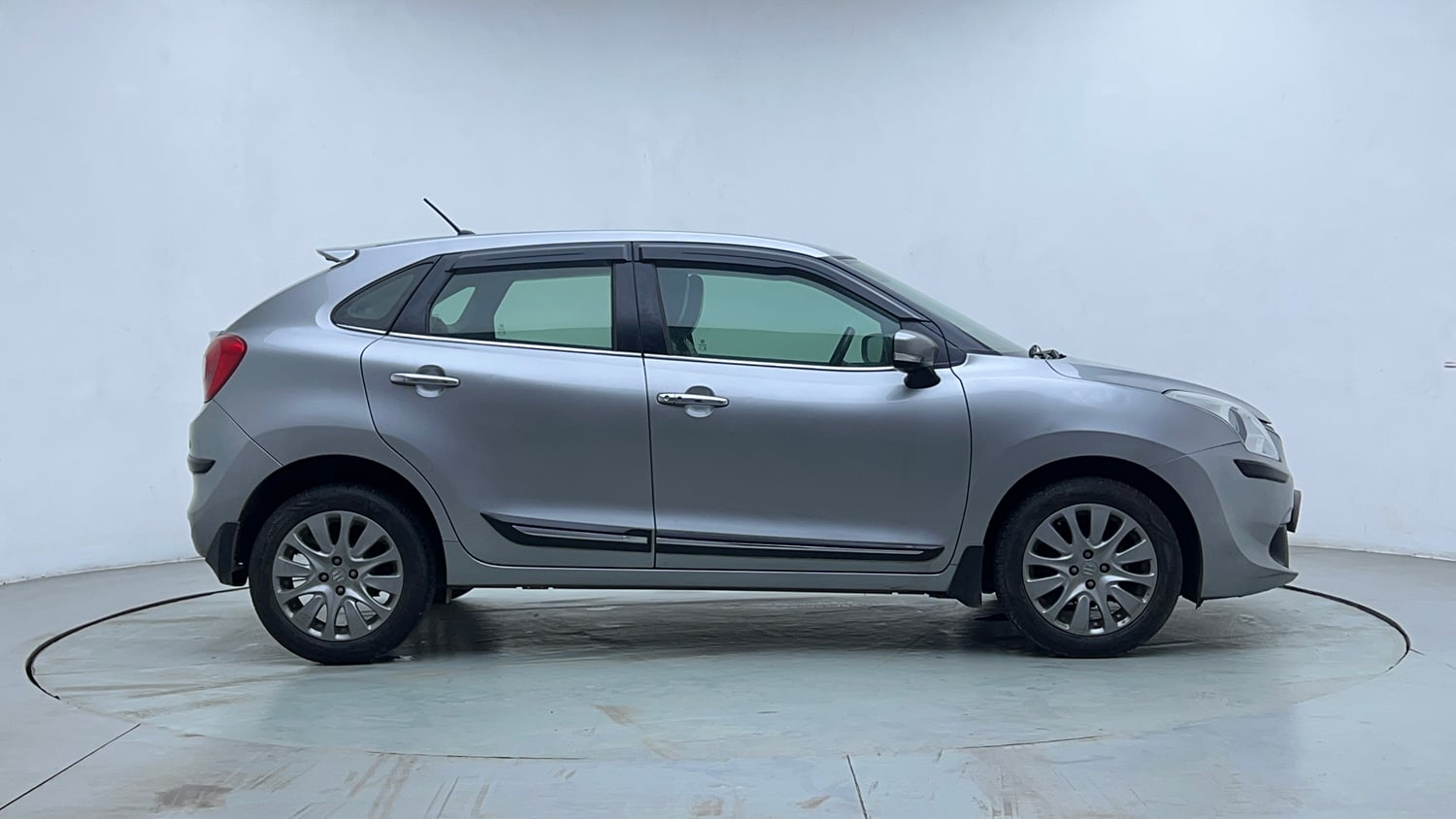 Used 2017 Maruti Suzuki Baleno Zeta 1.2 AT Petrol Automatic exterior RIGHT SIDE VIEW