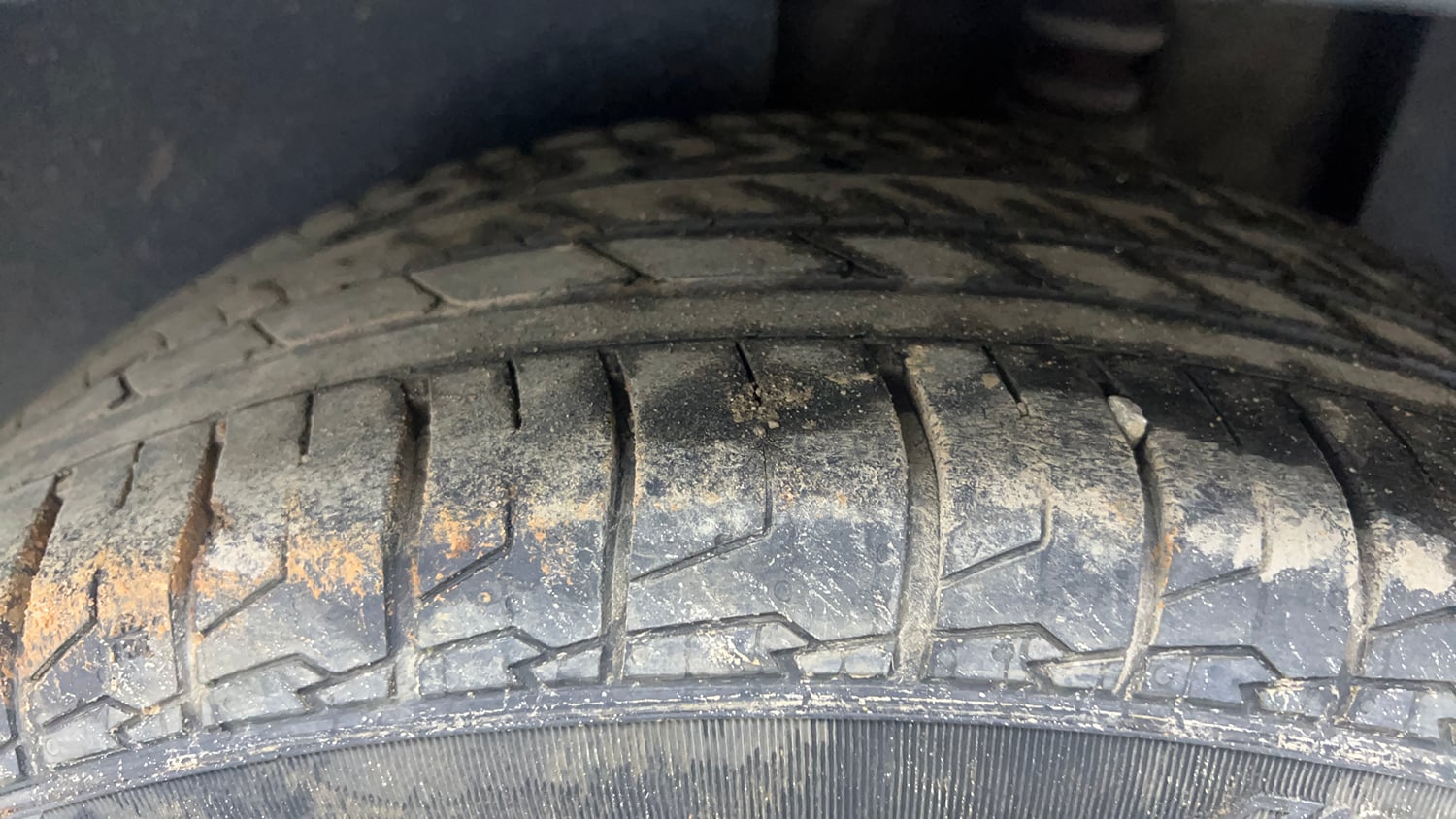 Used 2022 Kia Seltos GTX Plus 1.5 Diesel AT Diesel Automatic tyres LEFT REAR TYRE TREAD VIEW