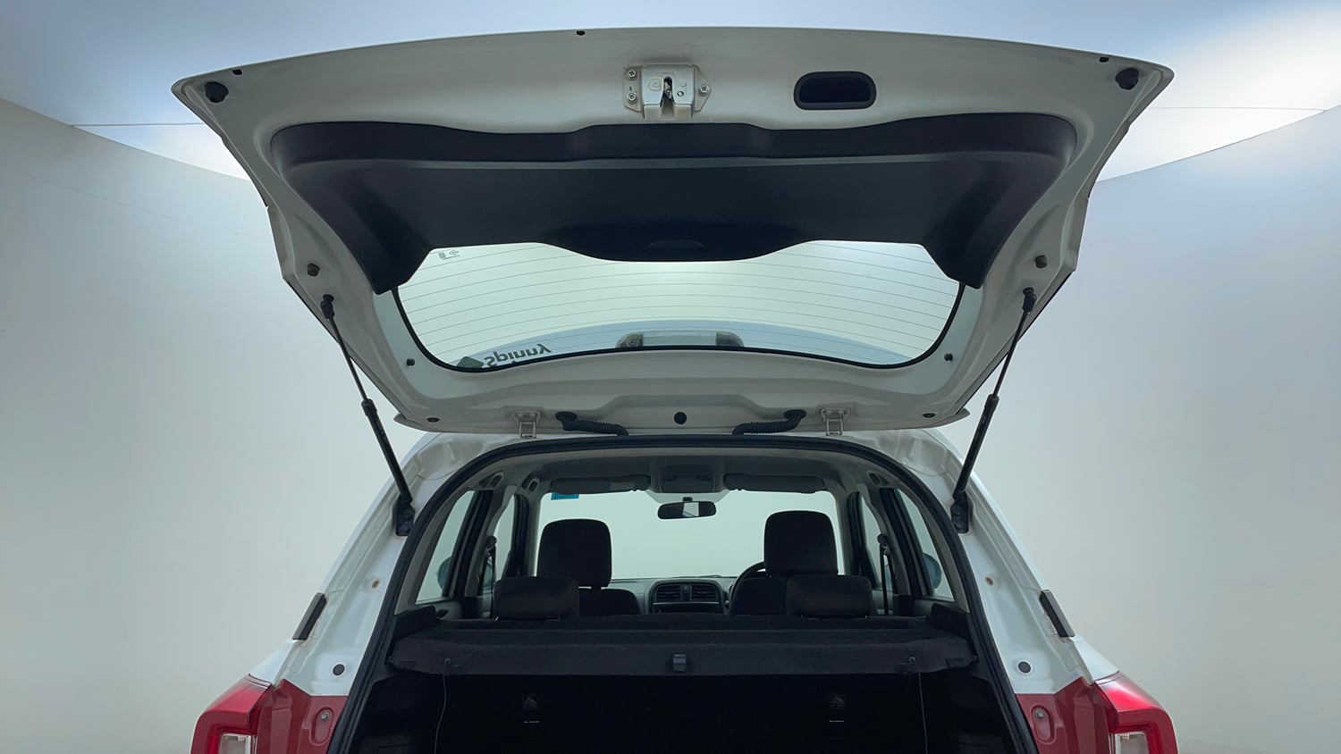 Used 2022 Toyota Urban Cruiser High Grade AT Petrol Automatic interior DICKY DOOR OPEN VIEW