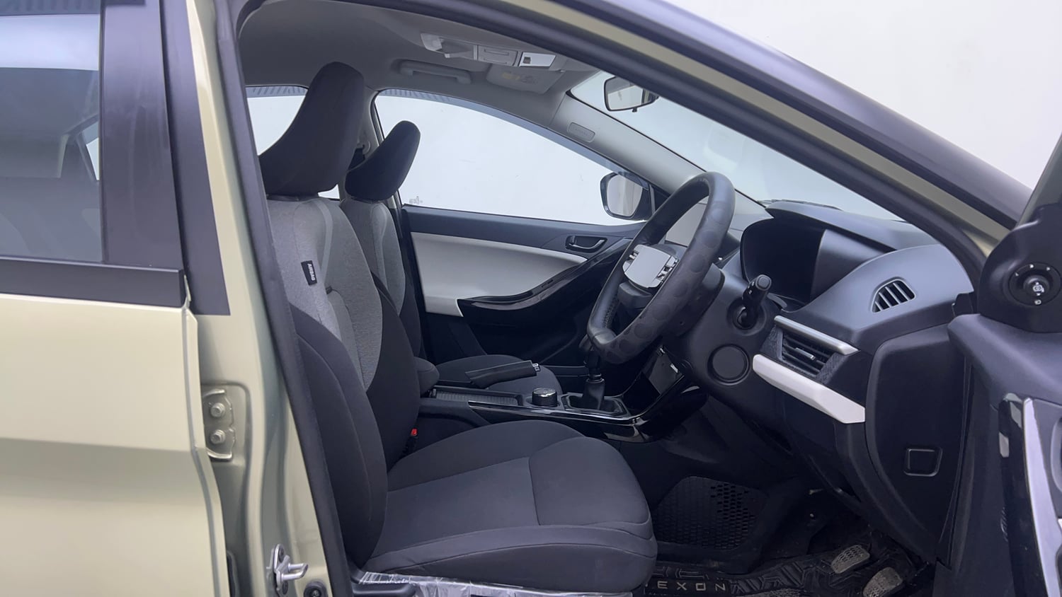 Used 2025 Tata Nexon Creative 1.2 Revotron Petrol 6MT Petrol Manual interior RIGHT SIDE FRONT DOOR CABIN VIEW