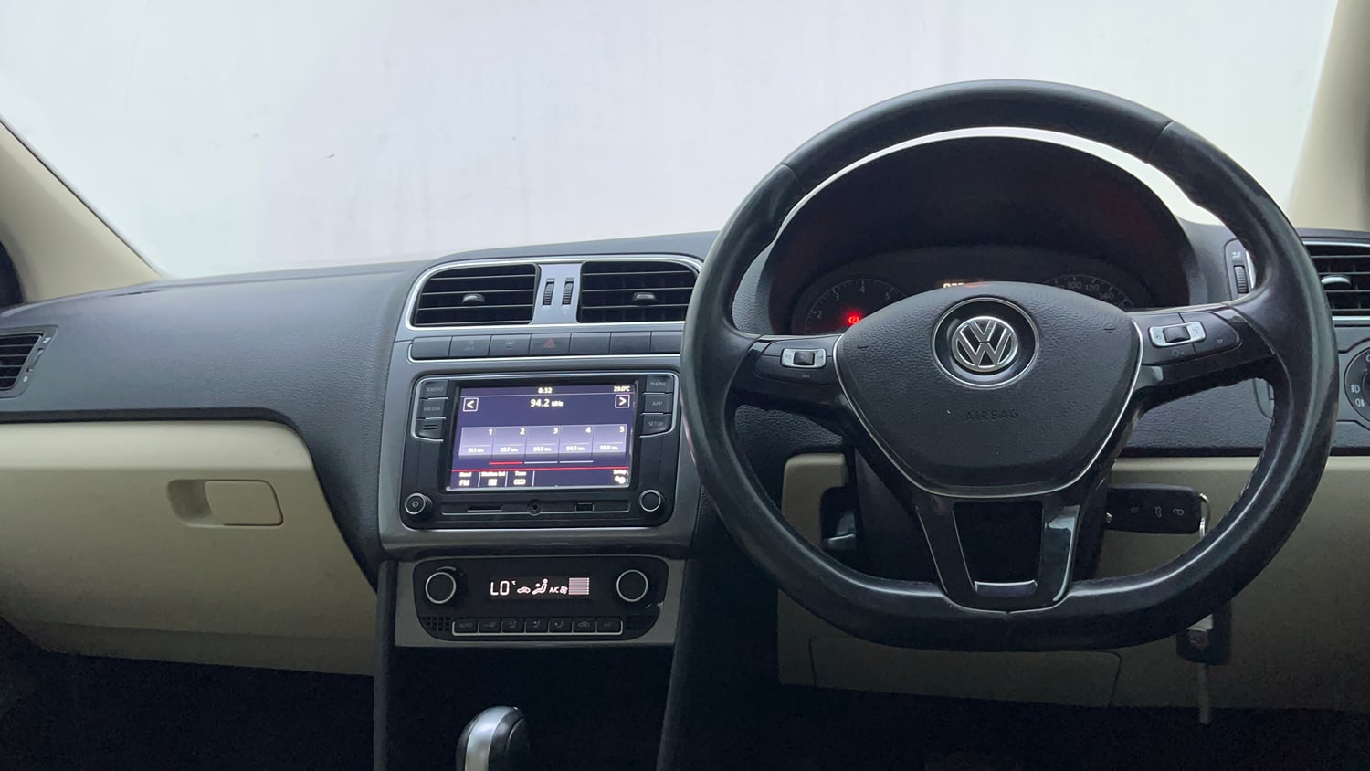 Used 2022 Volkswagen Vento Highline Plus 1.0L TSI Automatic Petrol Automatic interior DASHBOARD VIEW