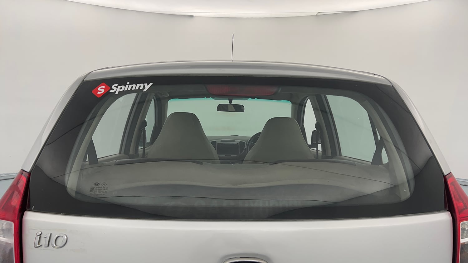 Used 2014 Hyundai i10 Magna 1.1 iRDE2 Petrol Manual exterior BACK WINDSHIELD VIEW