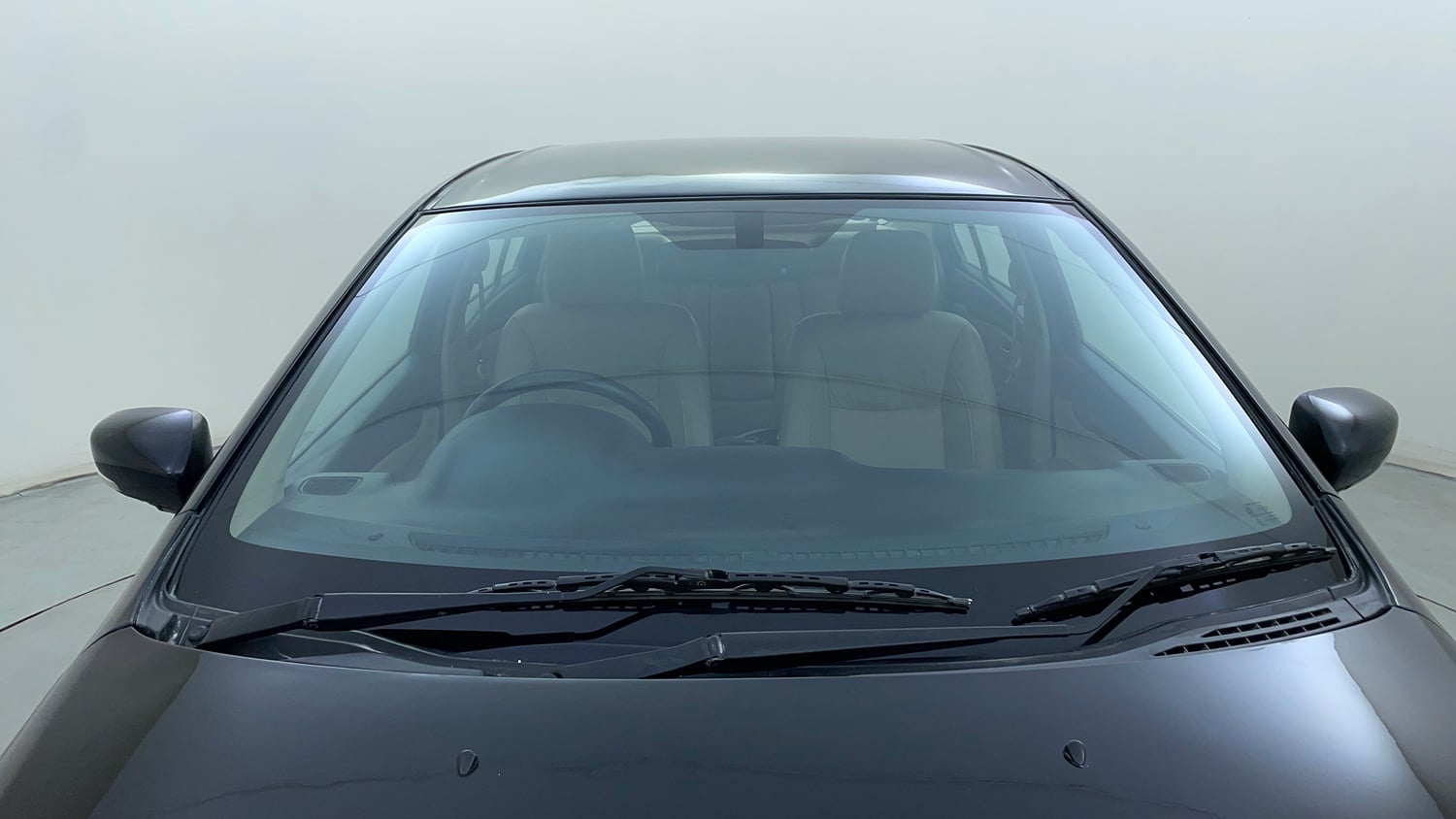 Used 2016 Maruti Suzuki Ciaz ZXi Petrol Manual exterior FRONT WINDSHIELD VIEW