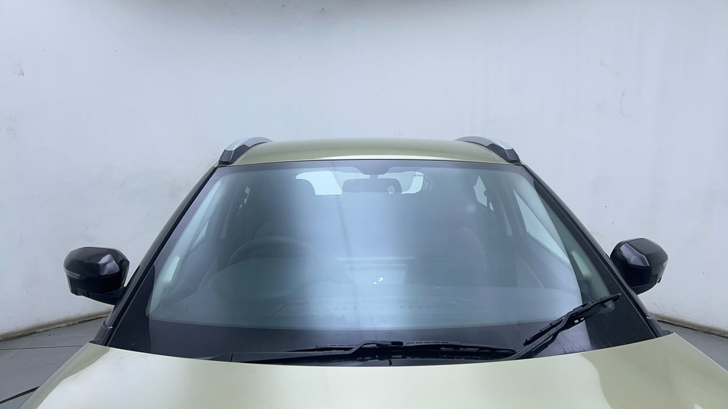 Used 2025 Tata Nexon Creative 1.2 Revotron Petrol 6MT Petrol Manual exterior FRONT WINDSHIELD VIEW
