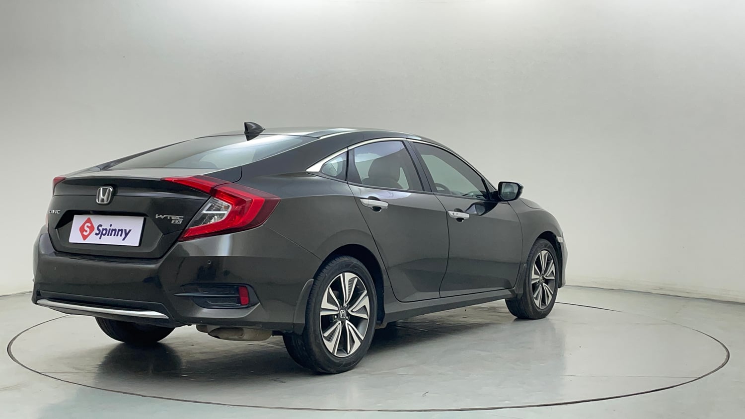 Used 2020 Honda Civic ZX CVT Petrol Petrol Automatic exterior RIGHT REAR CORNER VIEW