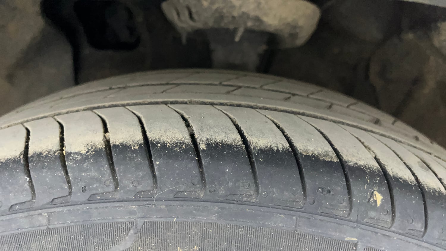 Used 2024 Hyundai Exter SX (O) 1.2 AMT Petrol Automatic tyres LEFT FRONT TYRE TREAD VIEW