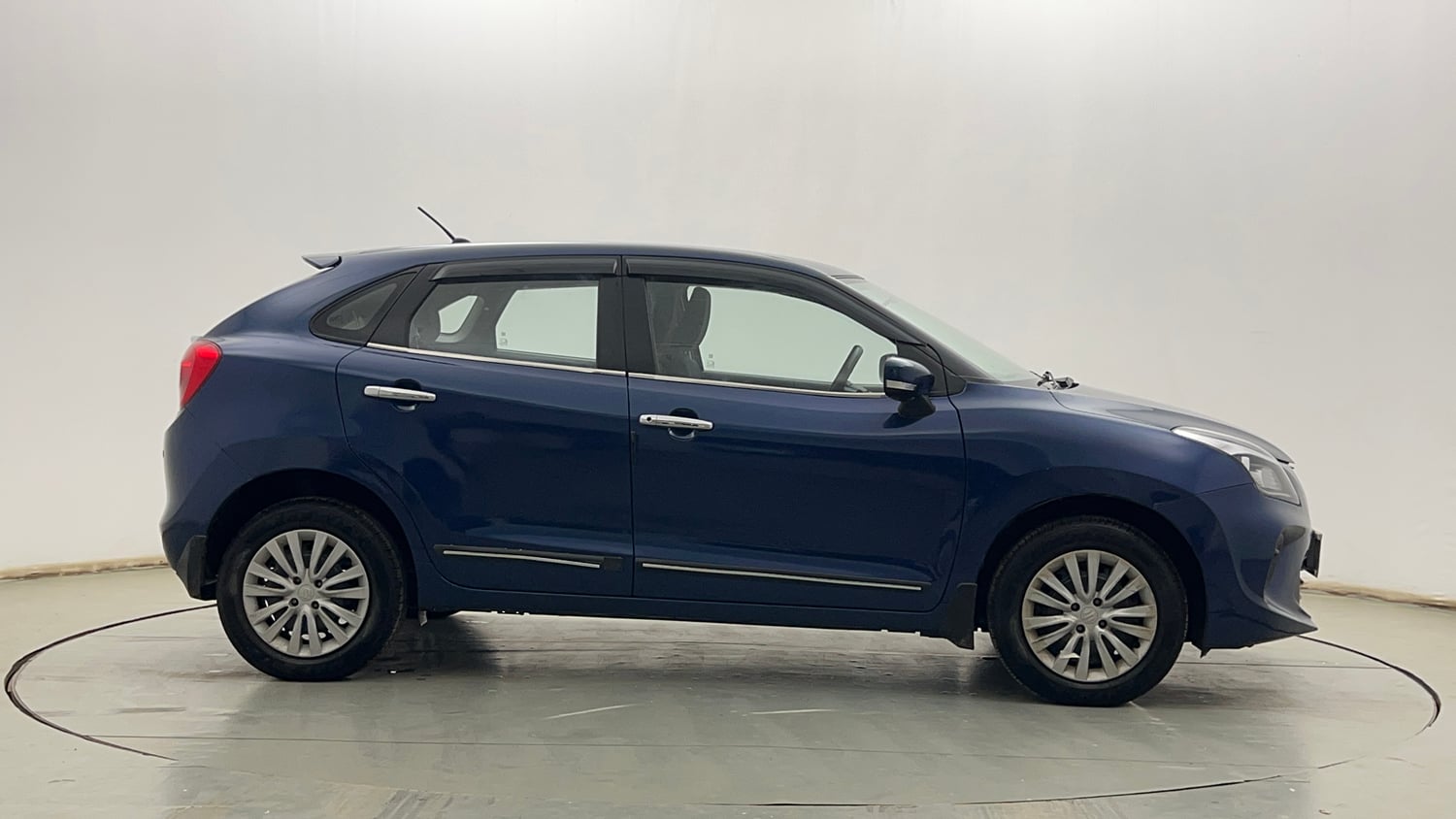 Used 2021 Maruti Suzuki Baleno Delta Petrol Manual exterior RIGHT SIDE VIEW