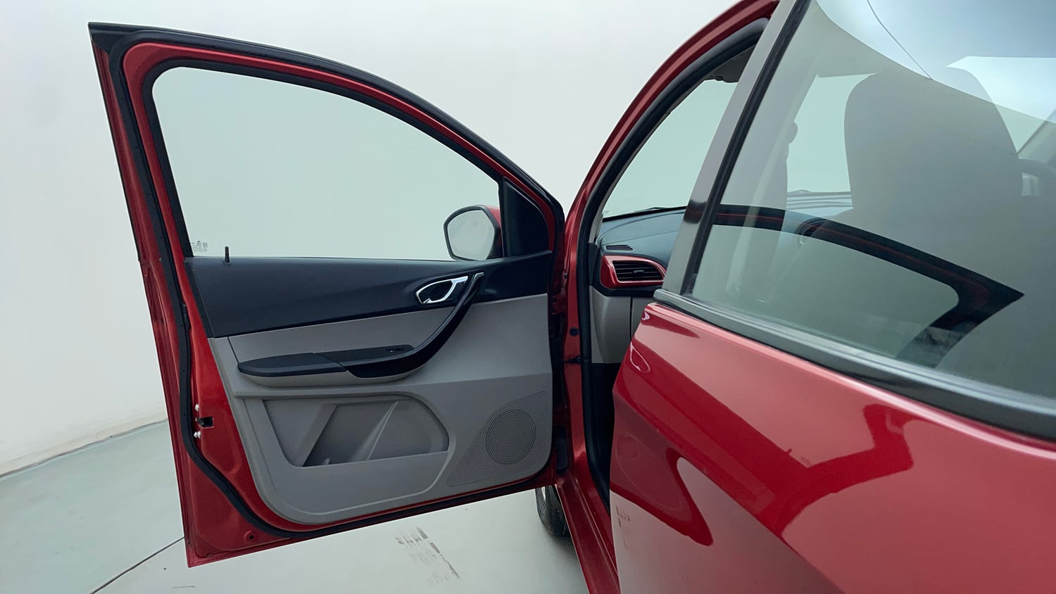 Used 2017 Tata Tiago Revotron XZ Petrol Manual interior LEFT FRONT DOOR OPEN VIEW
