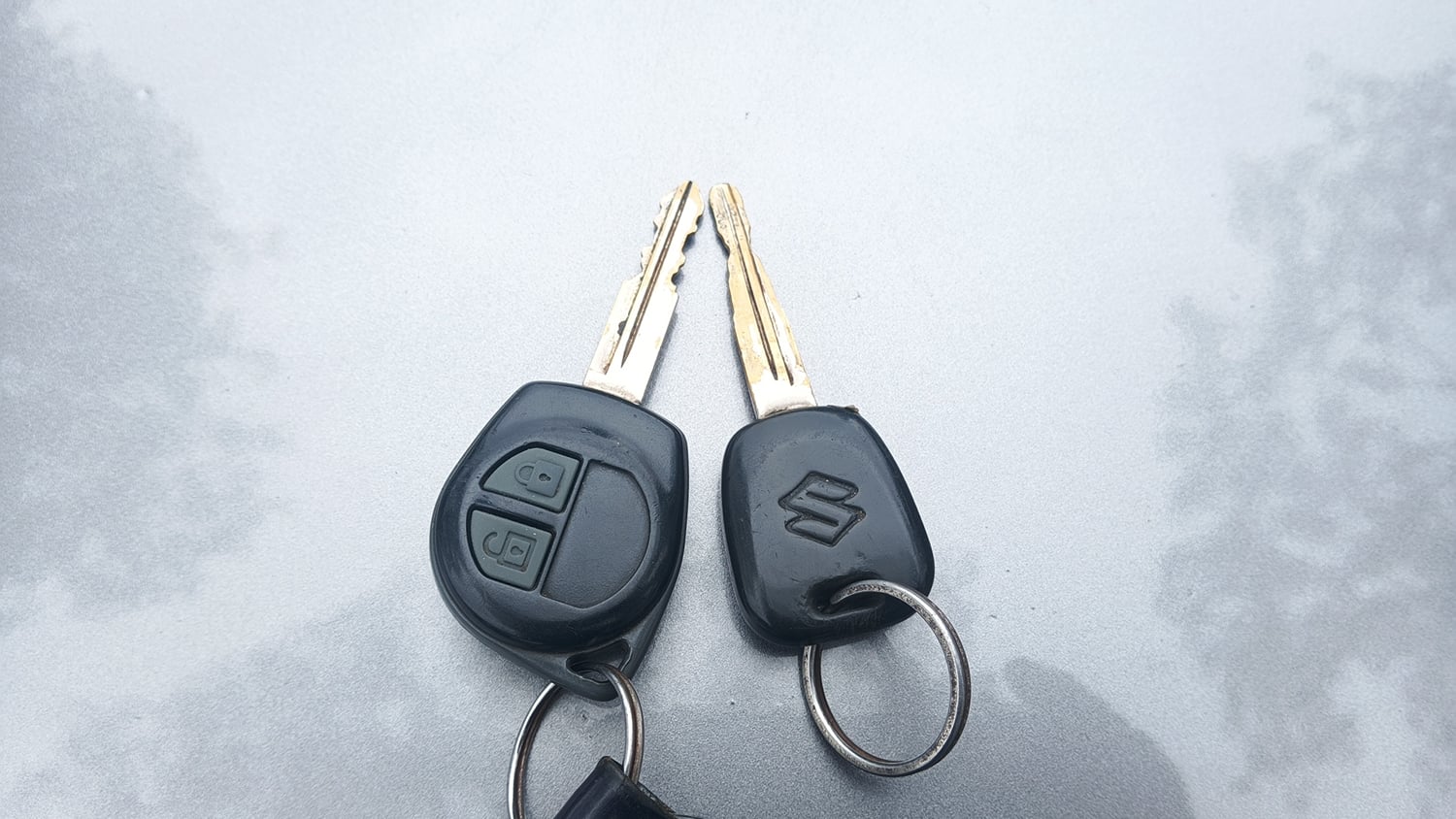 Used 2013 Maruti Suzuki Swift Dzire LXI Petrol Manual extra CAR KEY VIEW