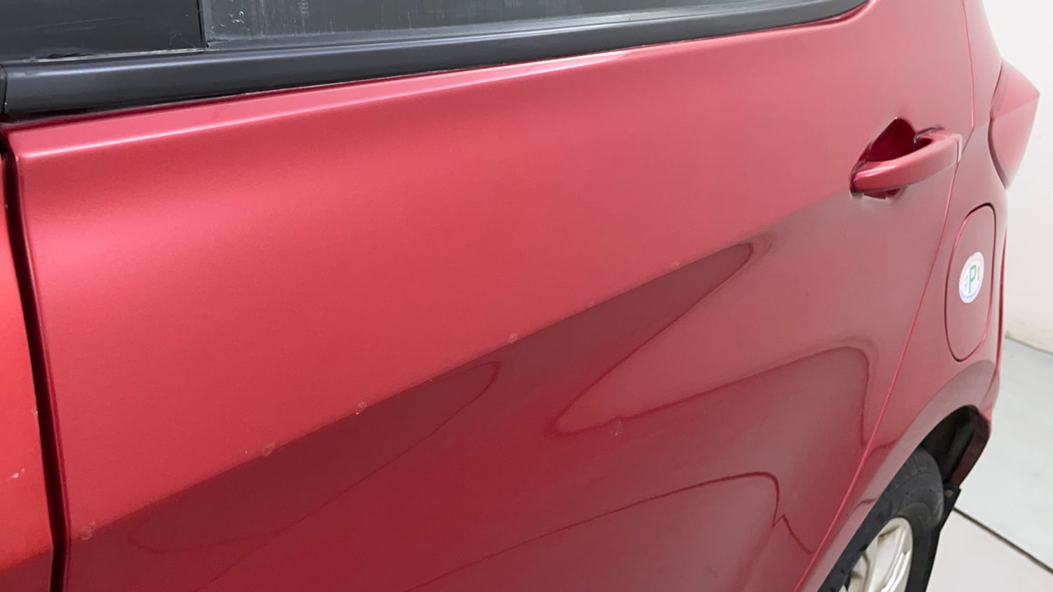 Used 2017 Tata Tiago Revotron XZ Petrol Manual dents MINOR SCRATCH