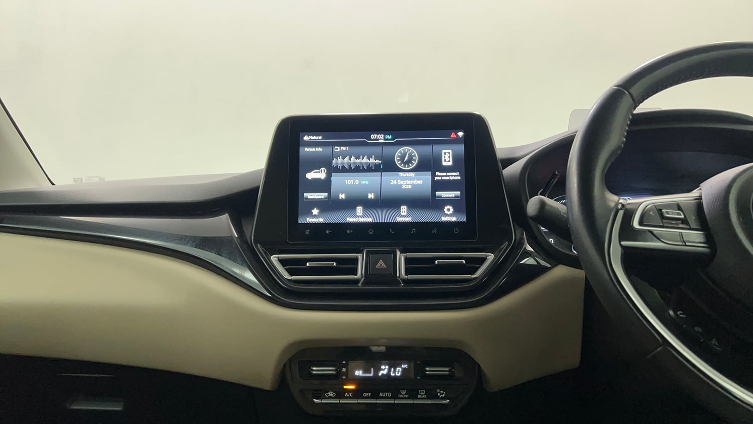 Used 2023 Toyota Glanza V AMT Petrol Automatic interior MUSIC SYSTEM & AC CONTROL VIEW