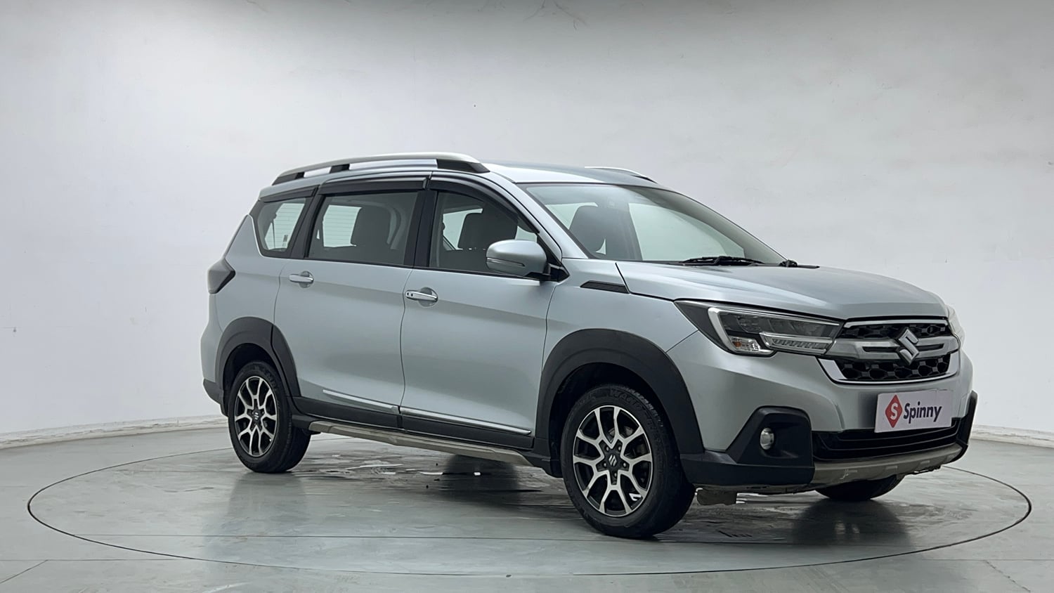 Used 2023 Maruti Suzuki XL6 Zeta AT Petrol Petrol Automatic exterior RIGHT FRONT CORNER VIEW