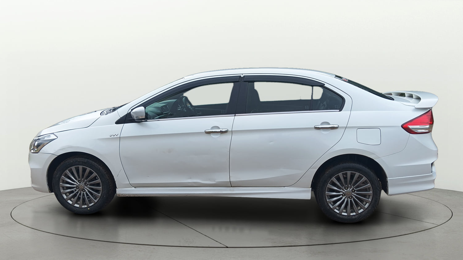 Used 2016 Maruti Suzuki Ciaz ZXi+ RS Petrol Manual exterior LEFT SIDE VIEW
