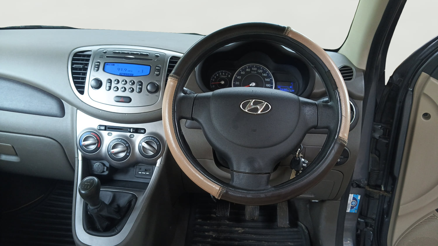 Used 2012 Hyundai i10 Sportz 1.2 Kappa2 Petrol Manual interior STEERING VIEW