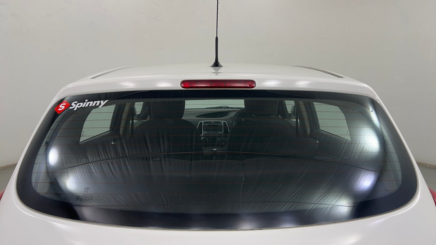 Used 2012 Hyundai i20 Sportz 1.2 Petrol Manual exterior BACK WINDSHIELD VIEW