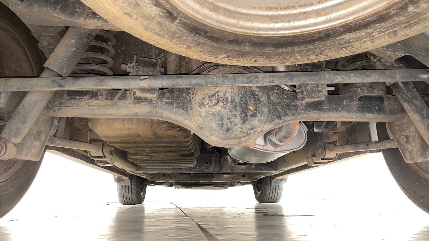 Used 2019 Tata Hexa XTA 4x2 6 STR Diesel Automatic extra REAR UNDERBODY VIEW (TAKEN FROM REAR)