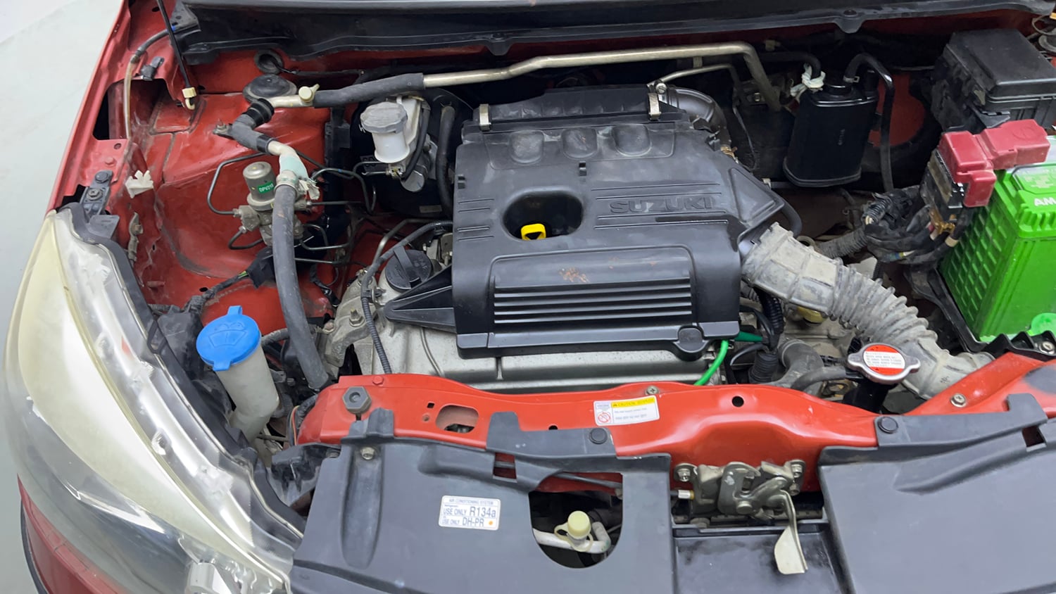 Used 2014 Maruti Suzuki Celerio VXi Petrol Manual engine ENGINE RIGHT SIDE VIEW