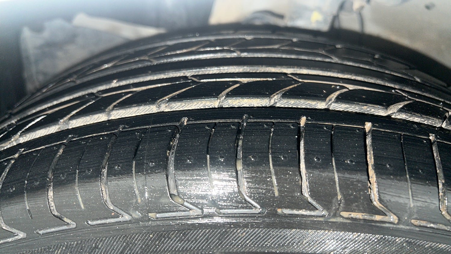 Used 2022 Honda City VX Diesel Diesel Manual tyres LEFT FRONT TYRE TREAD VIEW