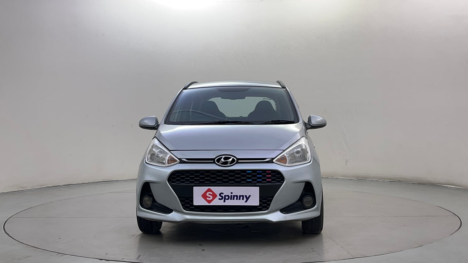 Used 2018 Hyundai Grand i10 Magna AT 1.2 Kappa VTVT Petrol Automatic exterior FRONT VIEW