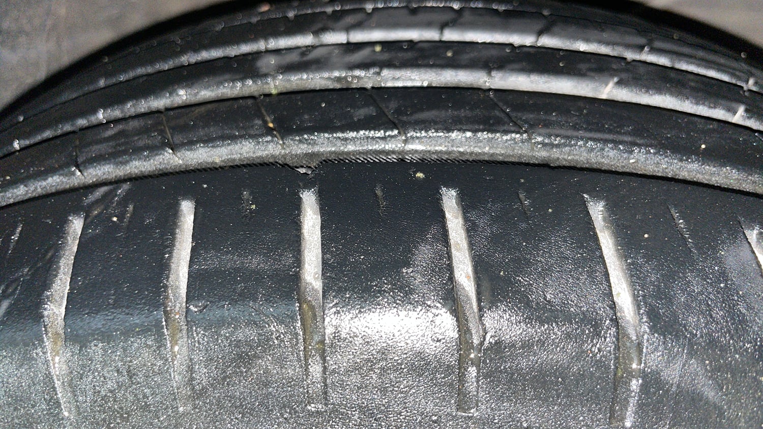 Used 2021 Maruti Suzuki Baleno Zeta Petrol Manual tyres RIGHT FRONT TYRE TREAD VIEW