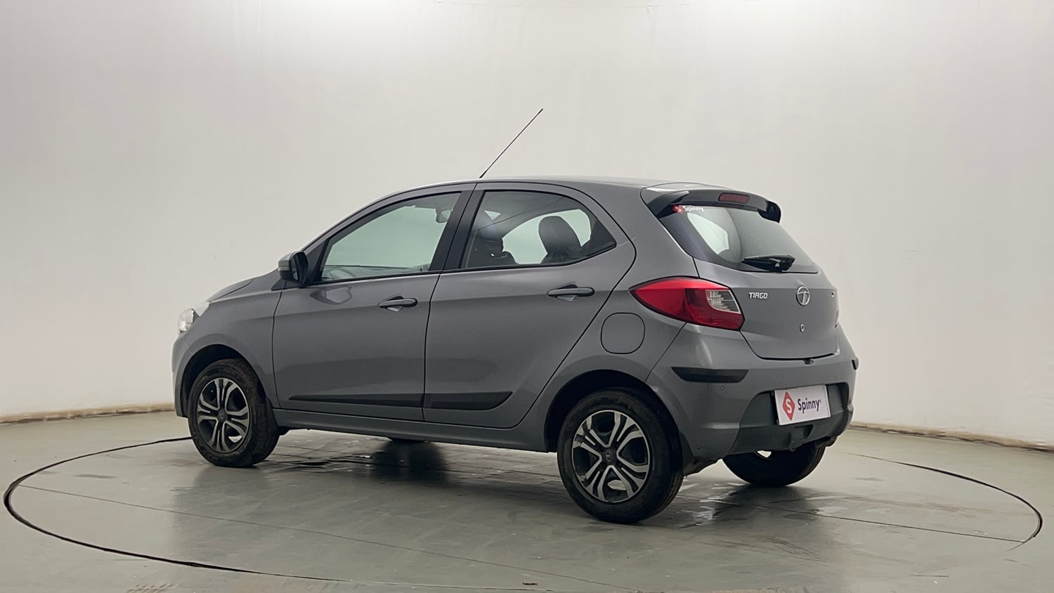 Used 2019 Tata Tiago Revotron XZ Petrol Manual exterior LEFT REAR CORNER VIEW