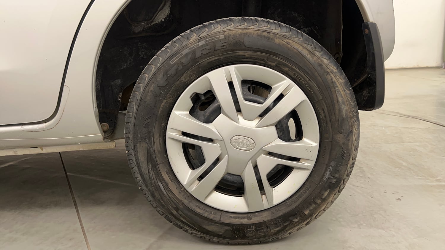 Used 2019 Datsun Redi-GO S 1.0 Petrol Manual tyres LEFT REAR TYRE RIM VIEW