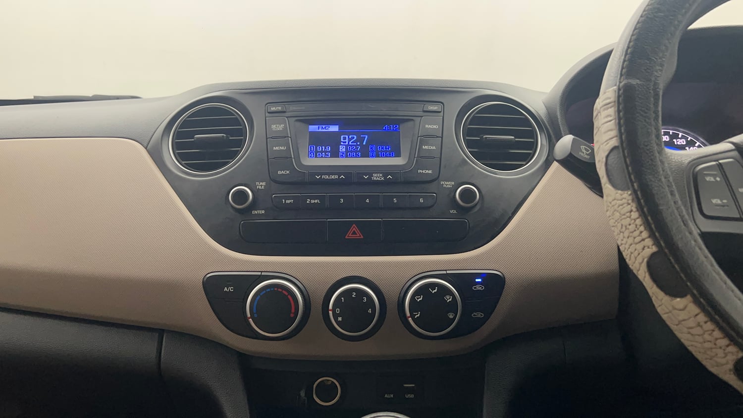 Used 2018 Hyundai Grand i10 Magna 1.2 Kappa VTVT Petrol Manual interior MUSIC SYSTEM & AC CONTROL VIEW