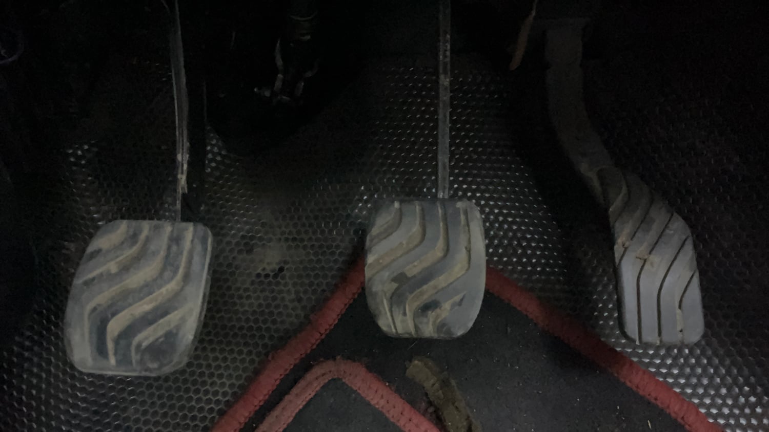 Used 2020 Renault Kwid RXT 1.0 Opt Petrol Manual interior PEDALS VIEW