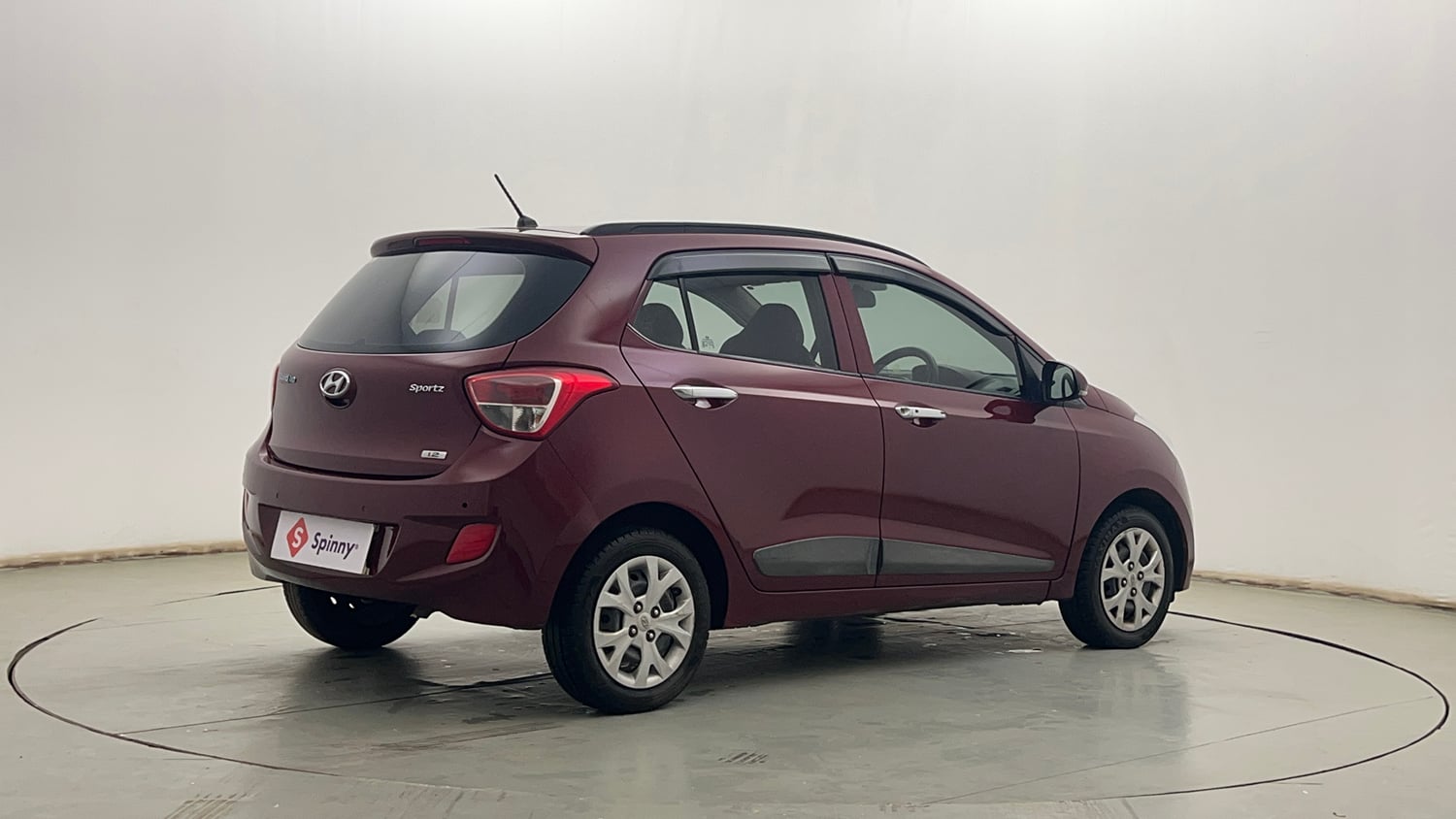 Used 2014 Hyundai Grand i10 Sportz 1.2 Kappa VTVT Petrol Manual exterior RIGHT REAR CORNER VIEW