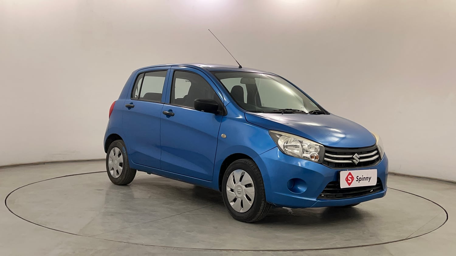 Used 2014 Maruti Suzuki Celerio VXi AMT Petrol Automatic exterior RIGHT FRONT CORNER VIEW