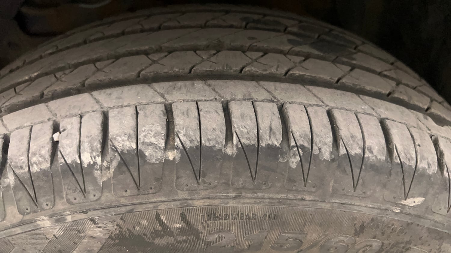Used 2022 Toyota Urban Cruiser Premium Grade AT Petrol Automatic tyres LEFT FRONT TYRE TREAD VIEW