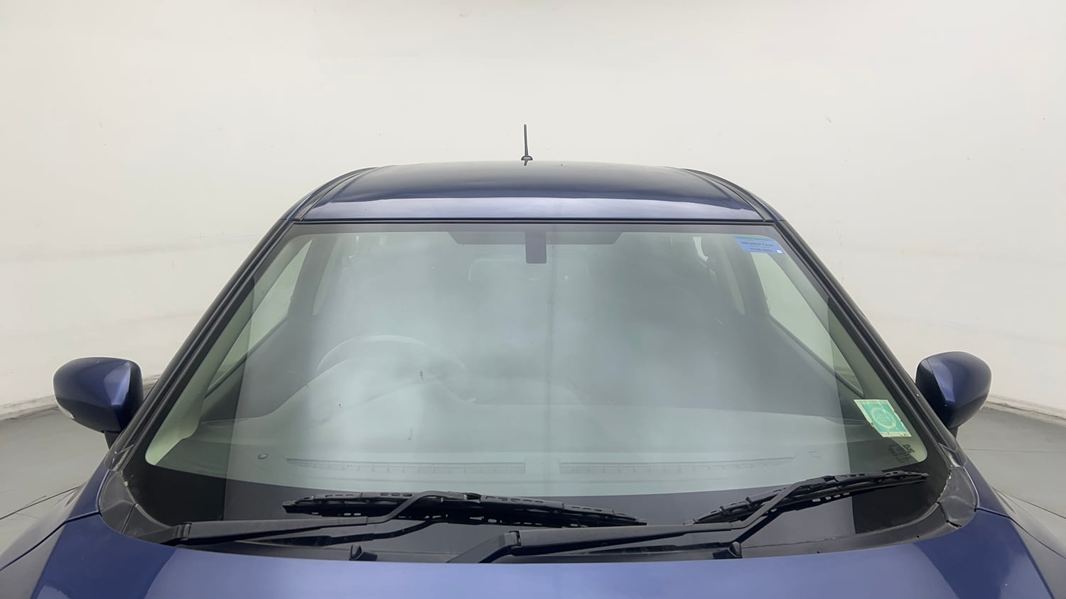 Used 2021 Maruti Suzuki Baleno Zeta Petrol Manual exterior FRONT WINDSHIELD VIEW