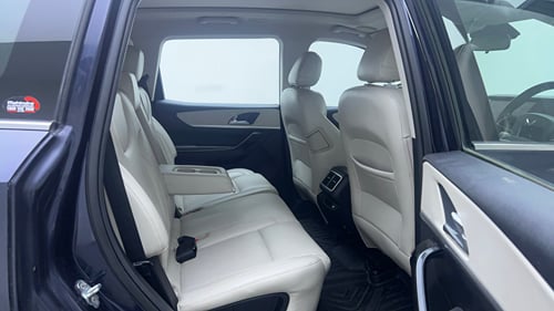 Used 2022 Mahindra XUV700 AX 7 Petrol AT Luxury Pack 7 STR Petrol Automatic interior RIGHT SIDE REAR DOOR CABIN VIEW