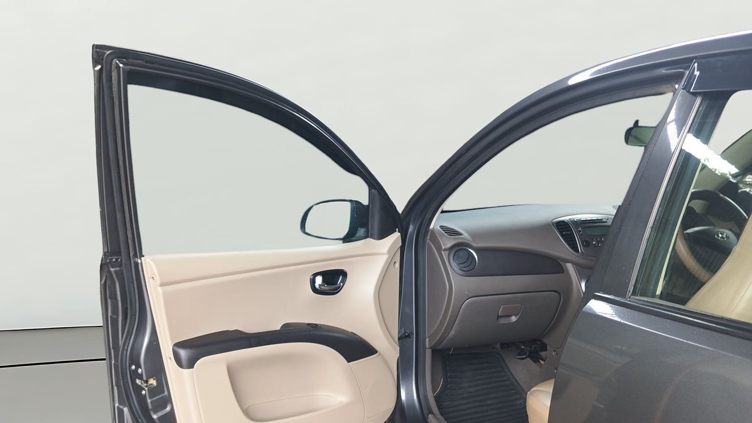 Used 2012 Hyundai i10 Sportz 1.2 Kappa2 Petrol Manual interior LEFT FRONT DOOR OPEN VIEW
