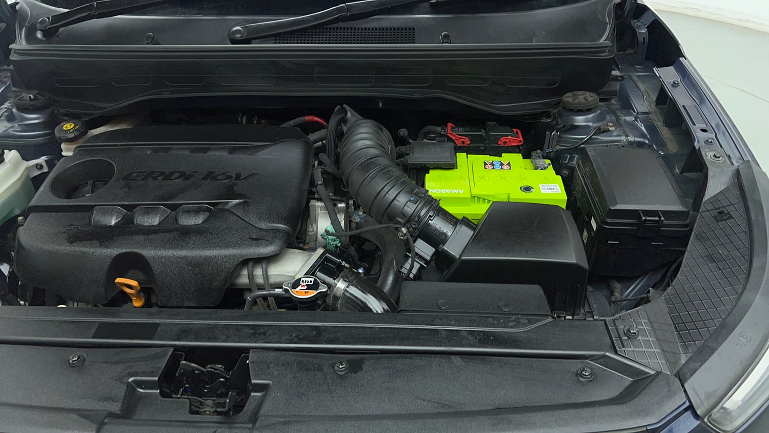 Used 2020 Hyundai Venue SX 1.4 CRDi Diesel Manual engine ENGINE LEFT SIDE VIEW
