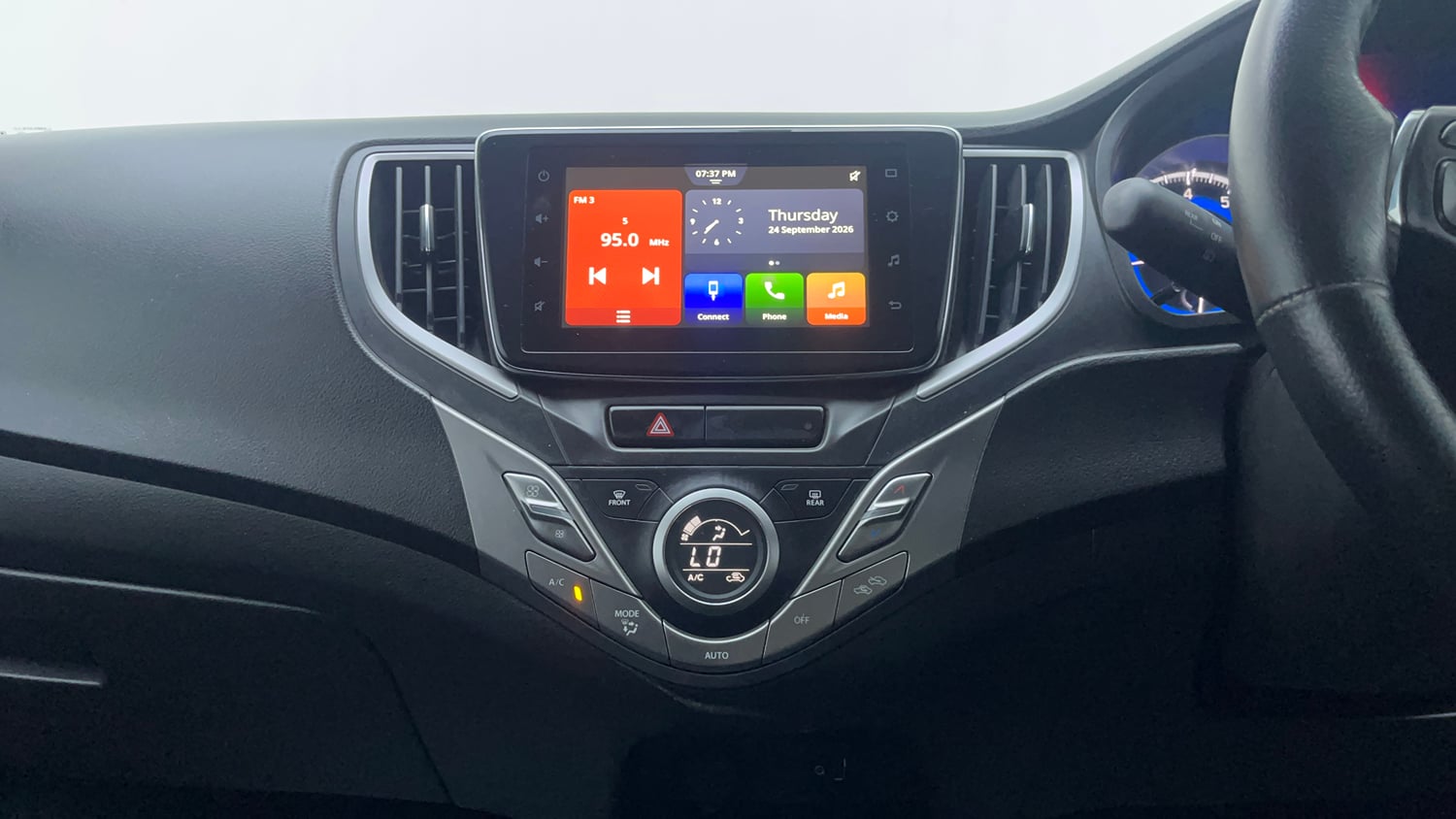 Used 2021 Maruti Suzuki Baleno Zeta Petrol Manual interior MUSIC SYSTEM & AC CONTROL VIEW