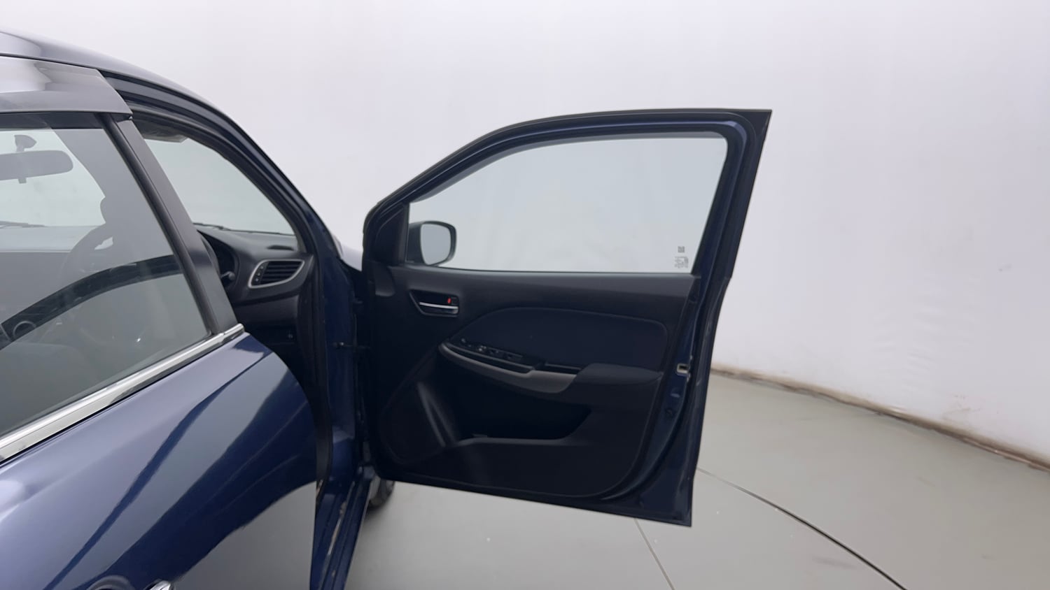 Used 2021 Maruti Suzuki Baleno Delta Petrol Manual interior RIGHT FRONT DOOR OPEN VIEW