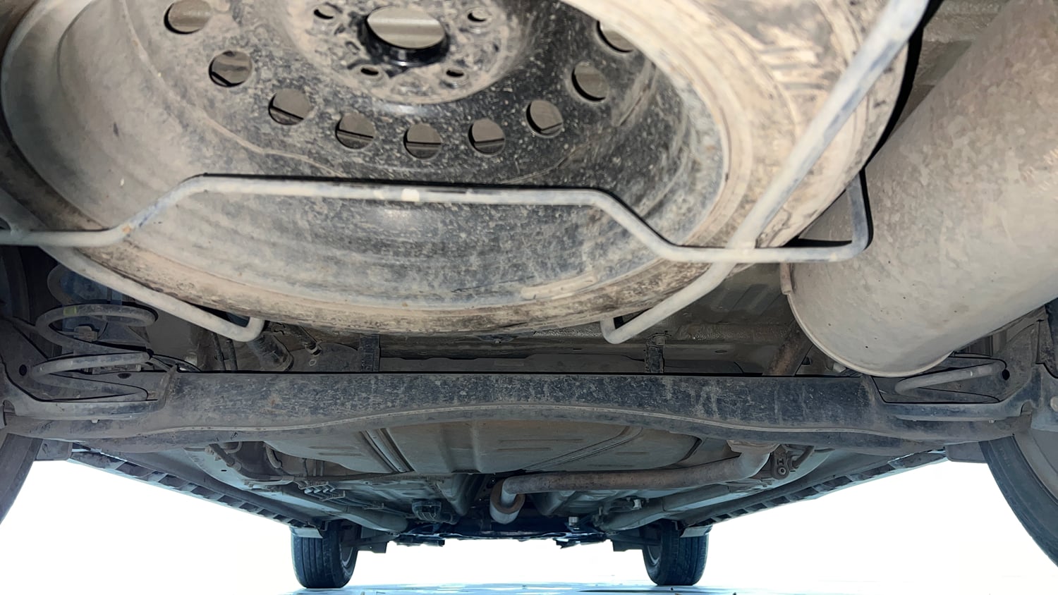 Used 2023 Maruti Suzuki XL6 Zeta AT Petrol Petrol Automatic extra REAR UNDERBODY VIEW (TAKEN FROM REAR)
