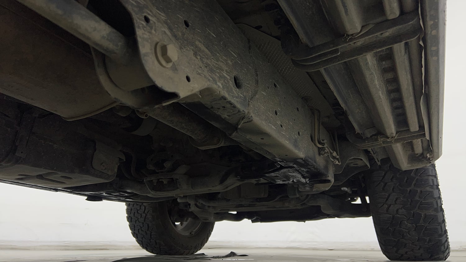 Used 2024 Mahindra Thar LX Hard Top Petrol AT RWD Petrol Automatic extra REAR RIGHT UNDERBODY VIEW
