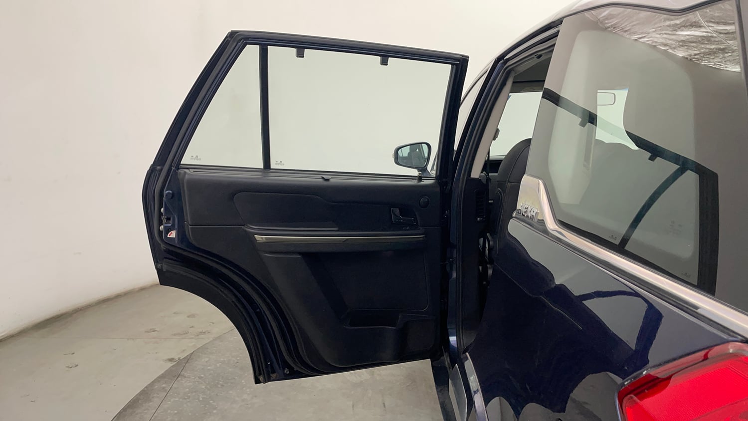 Used 2019 Tata Hexa XTA 4x2 6 STR Diesel Automatic interior LEFT REAR DOOR OPEN VIEW