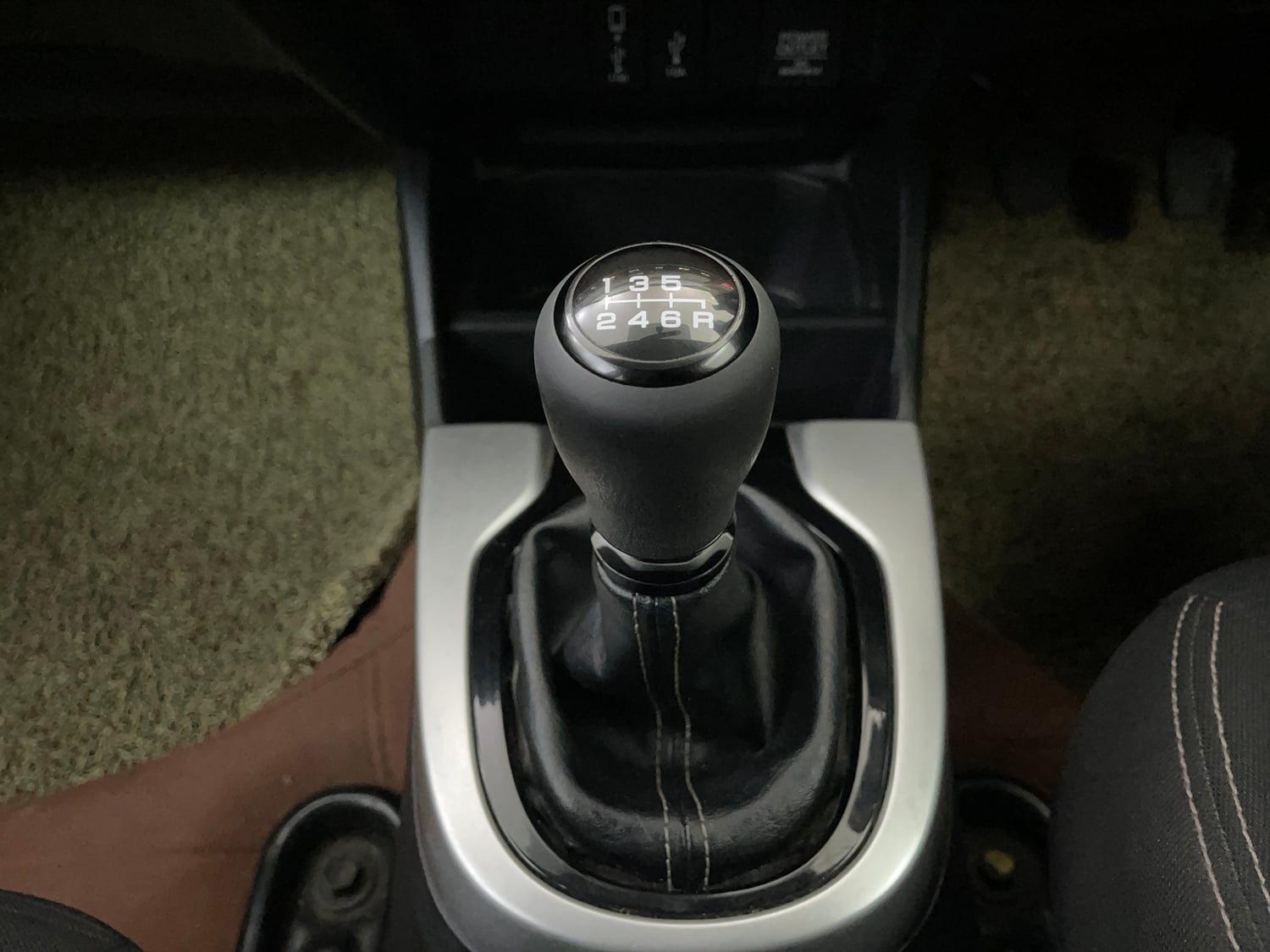 Used 2020 Honda WR-V VX MT Diesel Diesel Manual interior GEAR  KNOB VIEW