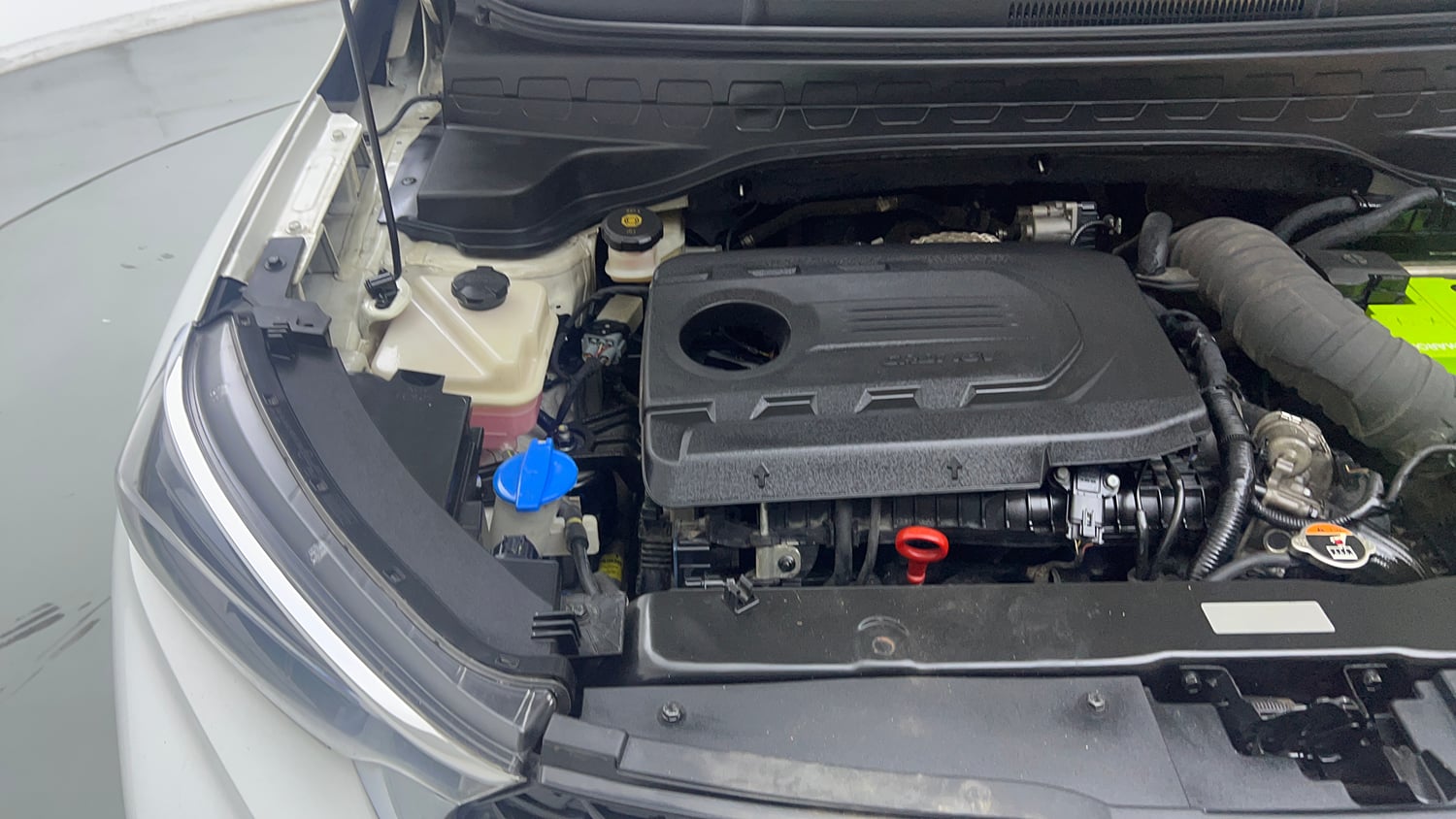 Used 2022 Kia Sonet GTX Plus 1.5 AT Diesel Automatic engine ENGINE RIGHT SIDE VIEW