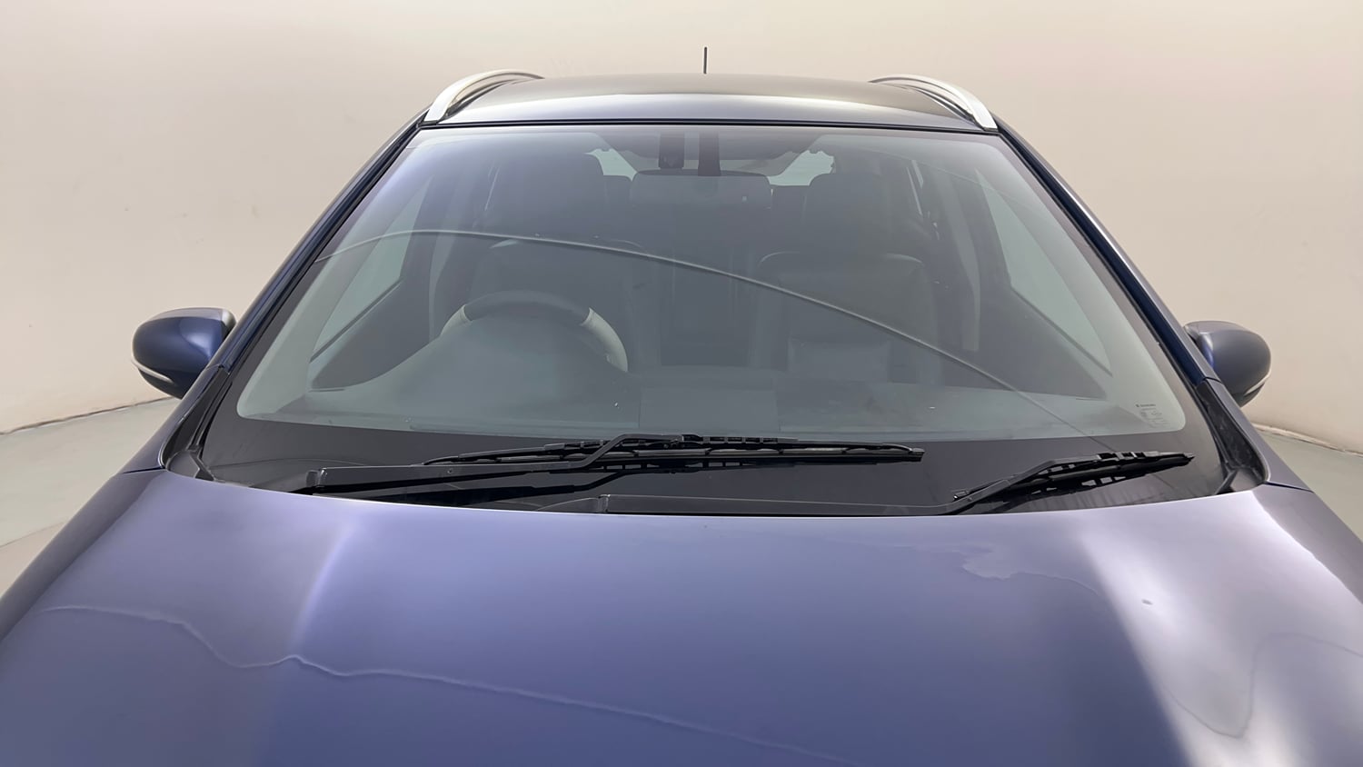 Used 2018 Maruti Suzuki S-Cross Alpha 1.3 Diesel Manual exterior FRONT WINDSHIELD VIEW