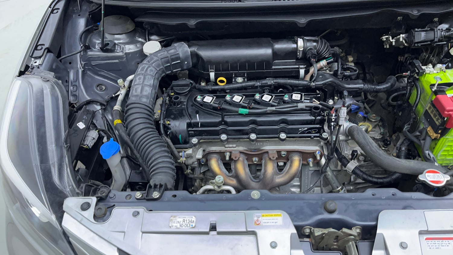 Used 2021 Maruti Suzuki Baleno Zeta Petrol Manual engine ENGINE RIGHT SIDE VIEW