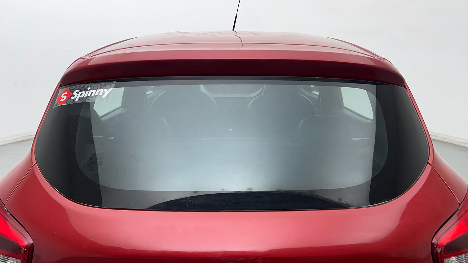Used 2016 Renault Kwid RXL Petrol Manual exterior BACK WINDSHIELD VIEW