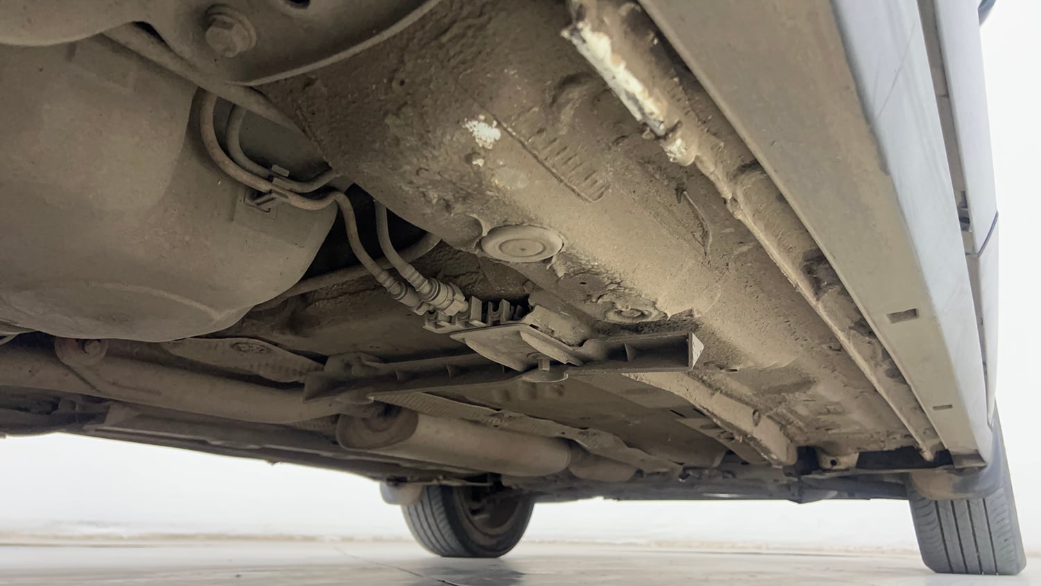 Used 2023 Volkswagen Taigun GT Plus 1.5 TSI DSG Petrol Automatic extra REAR RIGHT UNDERBODY VIEW