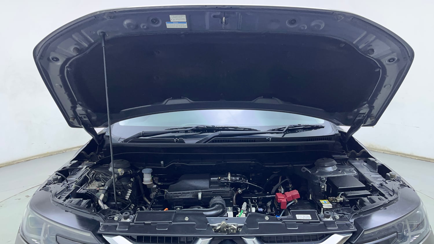 Used 2024 Maruti Suzuki Brezza ZXi Petrol Manual engine ENGINE & BONNET OPEN FRONT VIEW