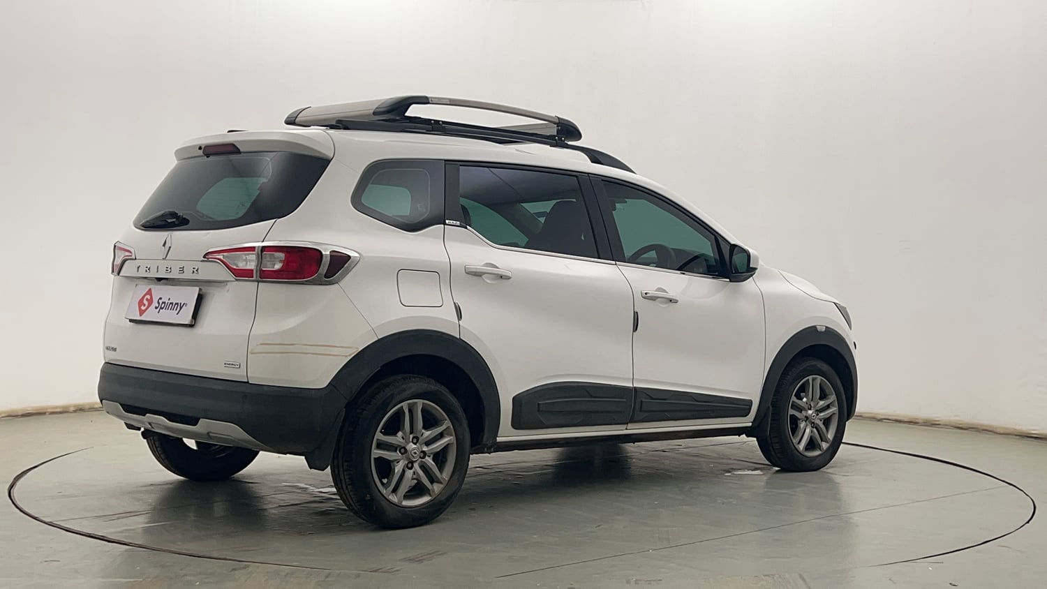Used 2021 Renault Triber RXZ Petrol Manual exterior RIGHT REAR CORNER VIEW